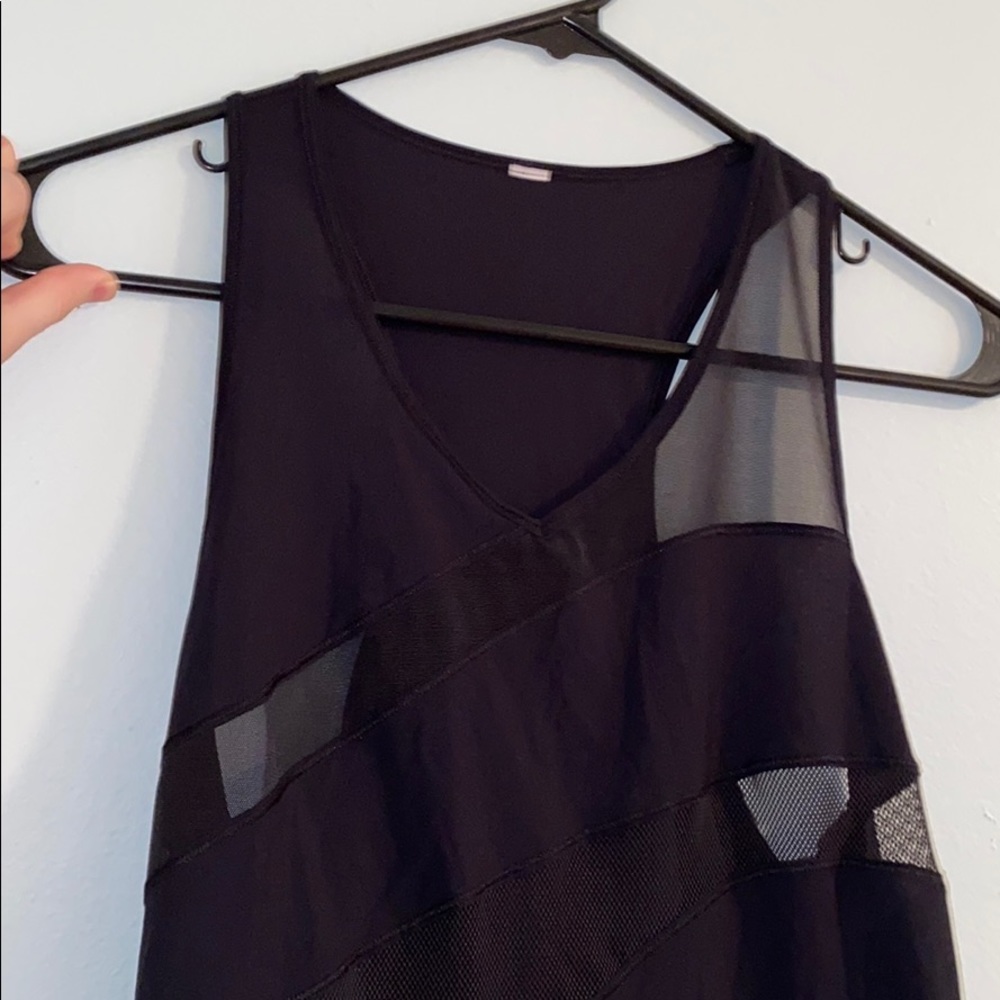 Lululemon tank top